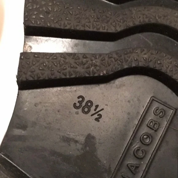 Marc by Marc Jacobs Black Studded Shearling Boots - Women’s 8.5 - Picture 8 of 8